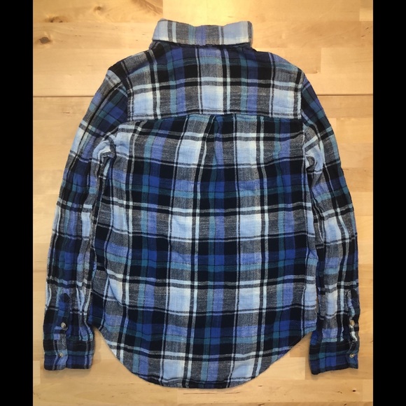 Aéropostale Women’s Classic Fit Flannel - Picture 2 of 4